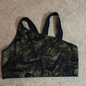 Nike swoosh limited edition women’s sports bra crop top. XL